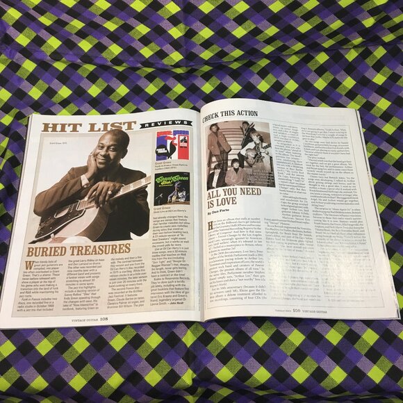 Vintage Guitar Magazine October 2018 Vol. 32 No. 12 - Picture 6 of 6